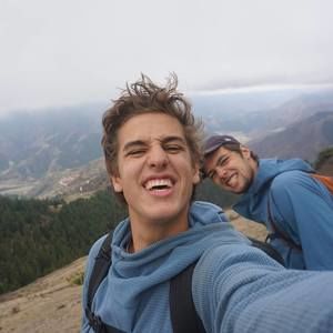 Meet your Posher, Tio